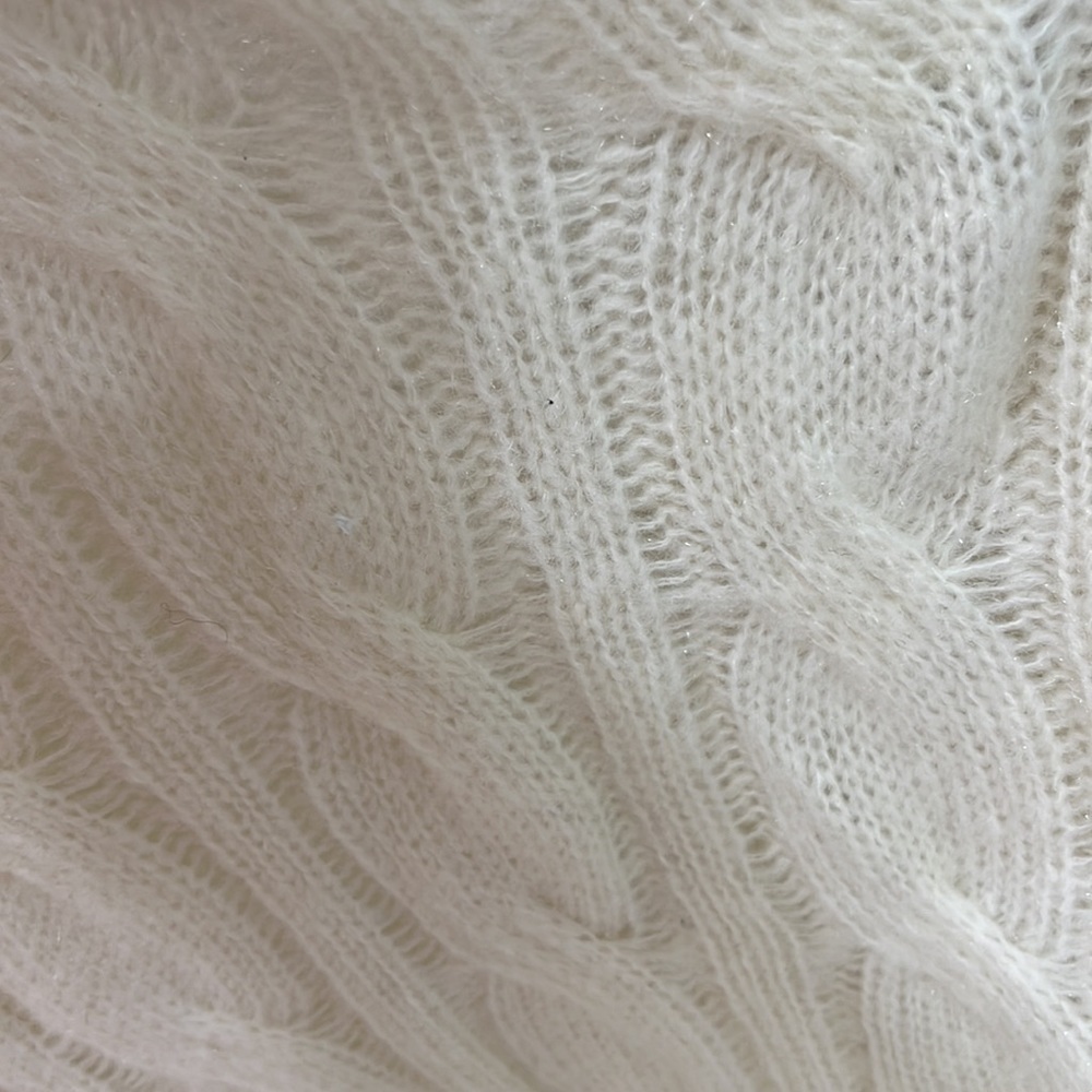 NEW Tularosa Cream Turtleneck Sweater - Picture 10 of 14
